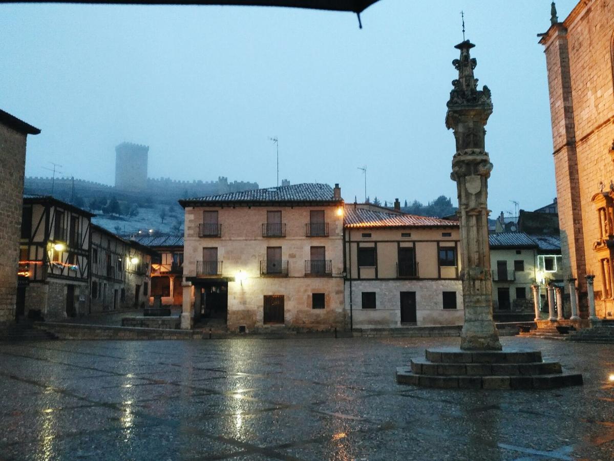 Alojamientos Palacete Peñaranda de Duero Kültér fotó